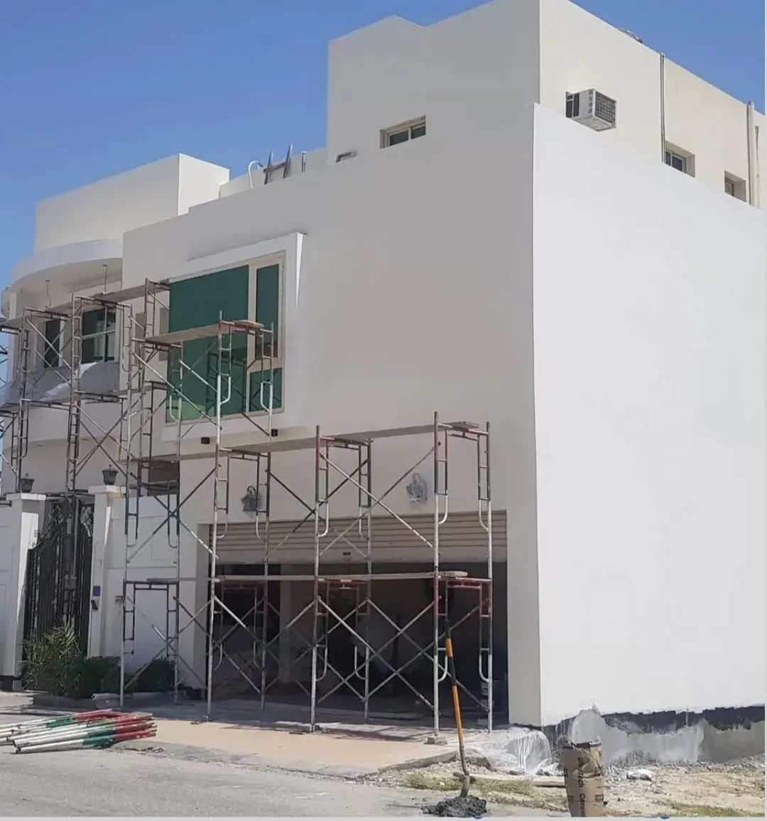 مقاول تجديد واجهات فلل ومنازل شمال الرياض حي الملقا والعليا 