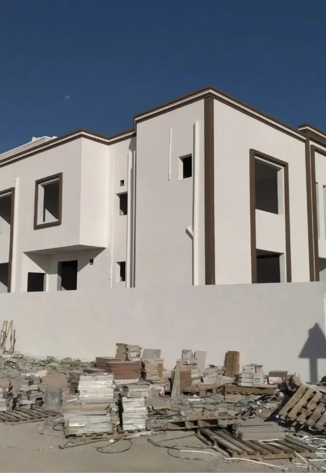 مقاول تجديد واجهات فلل ومنازل شمال الرياض حي الملقا والعليا 