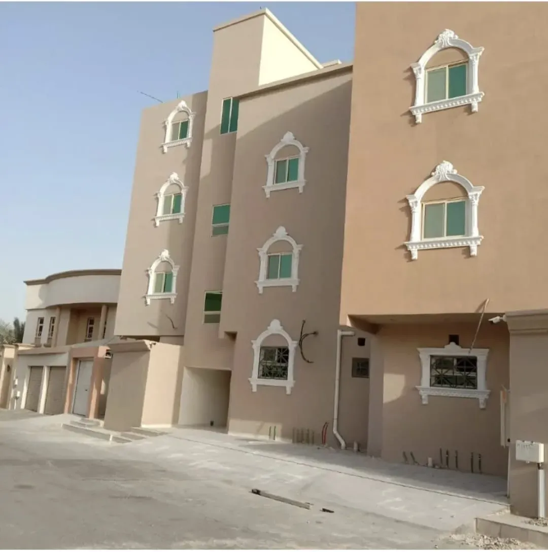 مقاول تجديد واجهات فلل ومنازل شمال الرياض حي الملقا والعليا 