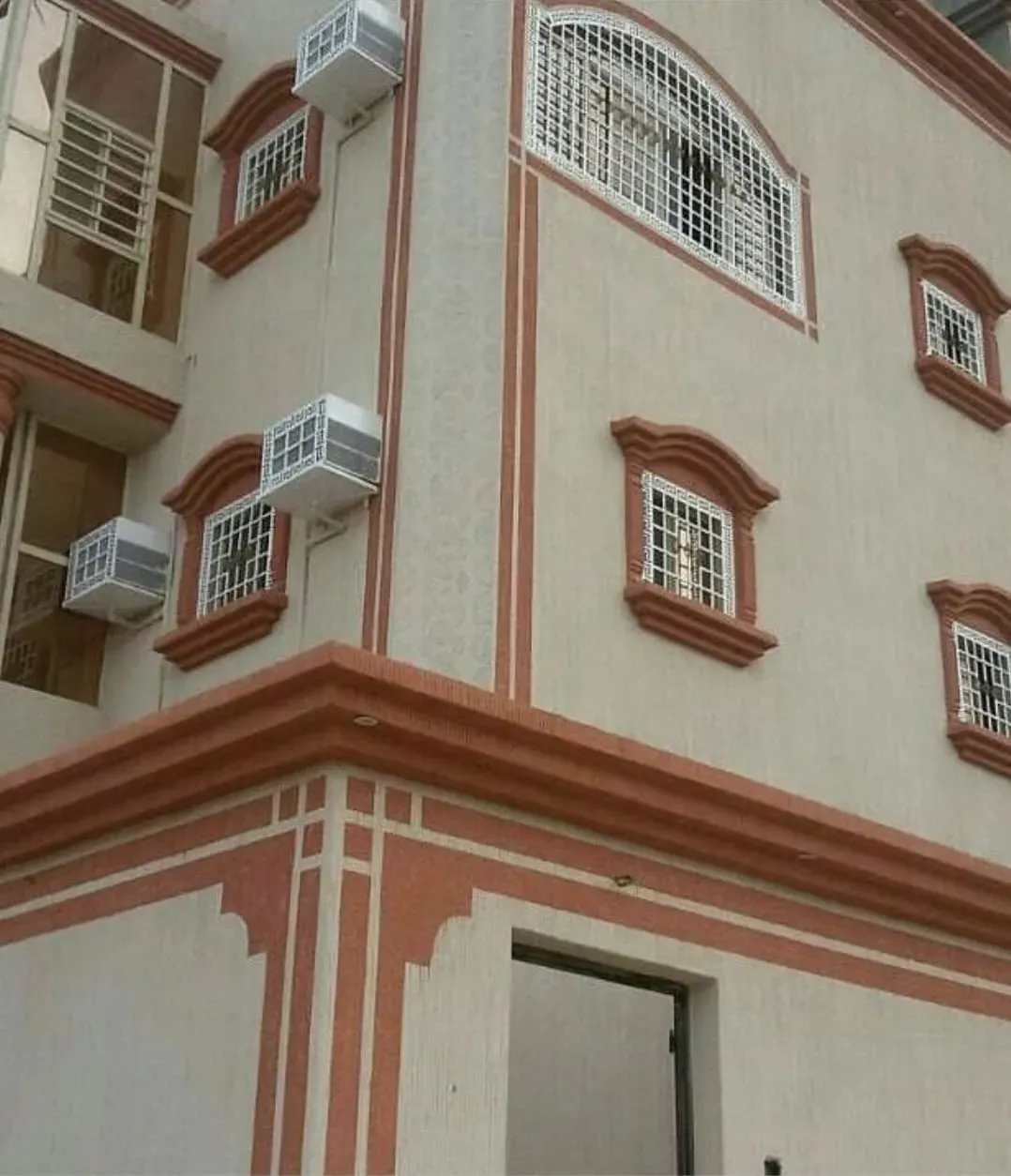 مقاول تجديد واجهات فلل ومنازل شمال الرياض حي الملقا والعليا 