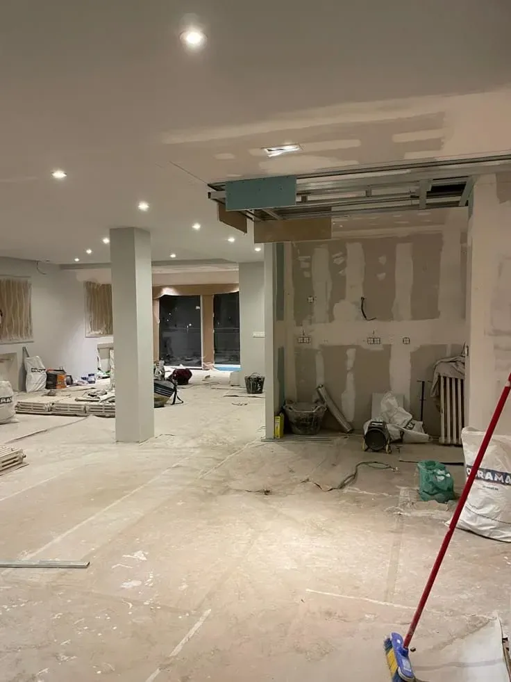 مقاول معتمد لترميم وتشطيب المباني في الرياض 