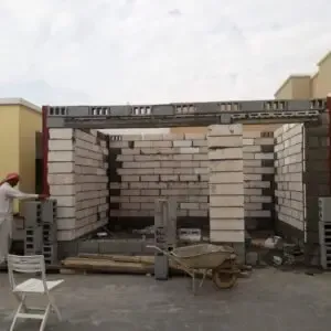 مقاول محترف يضمن تنفيذ المشروع بجودة عالية