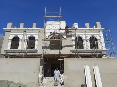 مقاولات عامة للبناء وترميم ودهانات وتركيب ورق جدران 