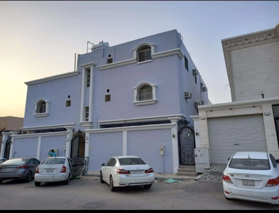 مقاول بناء وترميم الواجهات الخارجية والداخلية 