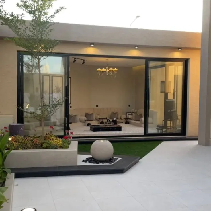 بناء وترميم مجلس خارجي بشمال الرياض مودرن بالحوش