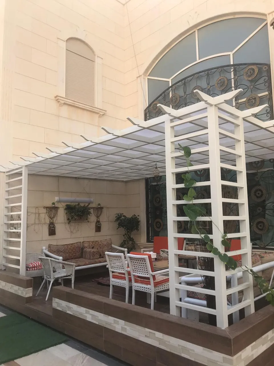 حداد مظلات وسواترفي شمال الرياض أفضل الأنواع وأحدث التصاميم 