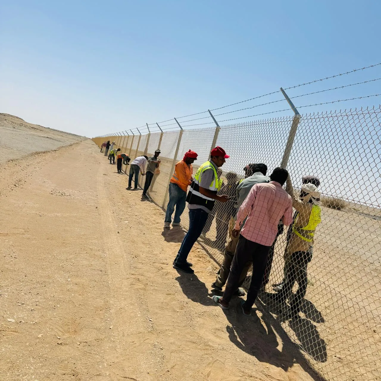 مقاول شبوك بشمال الرياض | تركيب كافة أنواع الشبوك والمجلفن