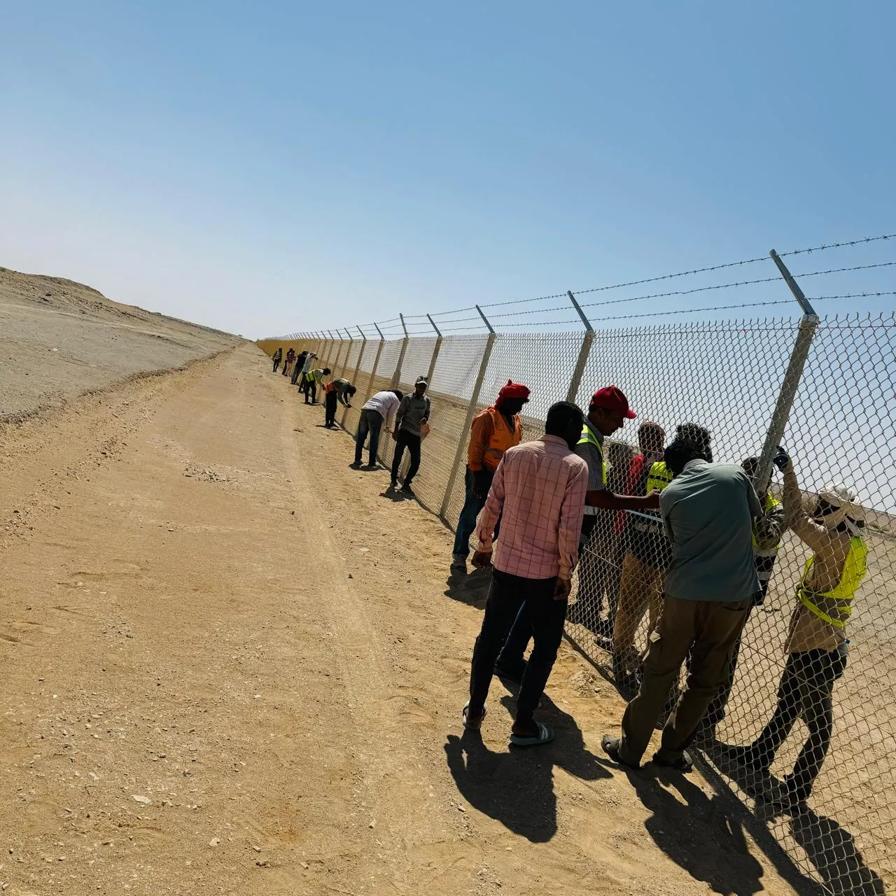 مقاول شبوك بشمال الرياض | تركيب كافة أنواع الشبوك والمجلفن