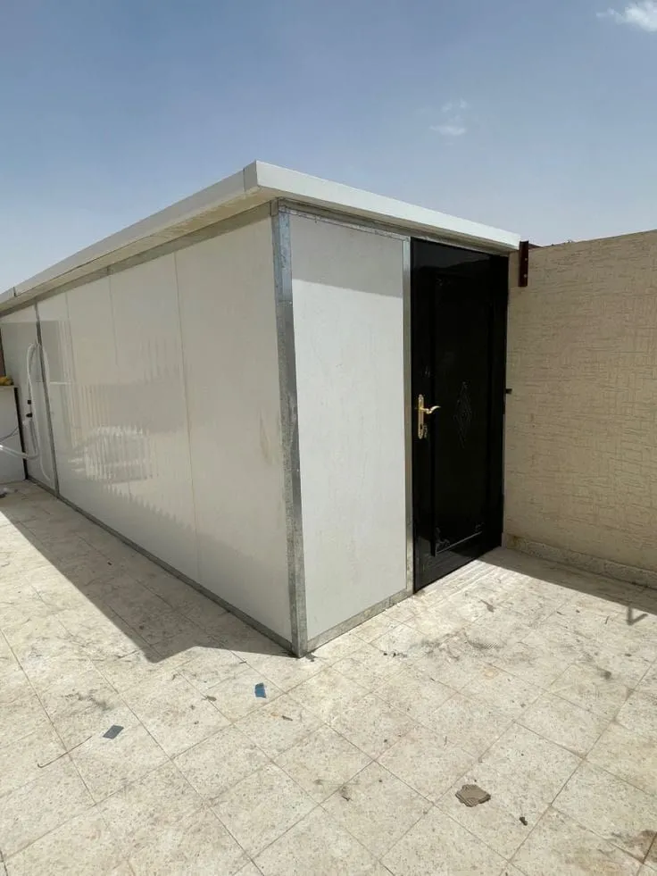 مقاول تركيب ساندوتش بانل حي الملقا|تصميم ملاحق وغرف عازلة 