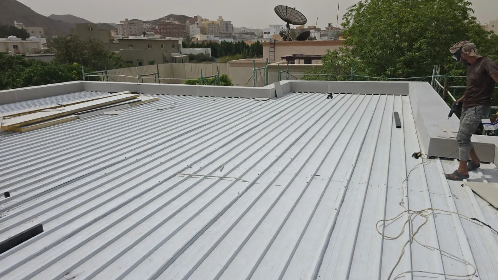شركة ملاحق اسمنت بورد وسقف سندويش بنل بالرياض‎0534659817